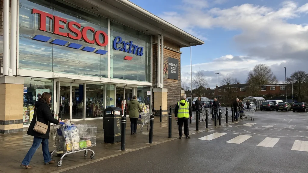 When Does Tesco Open and Close on Public Holiday Mondays